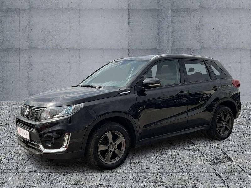 Gebraucht Suzuki Vitara 140 PS (102 kW) 2019 Schwarz SUV
