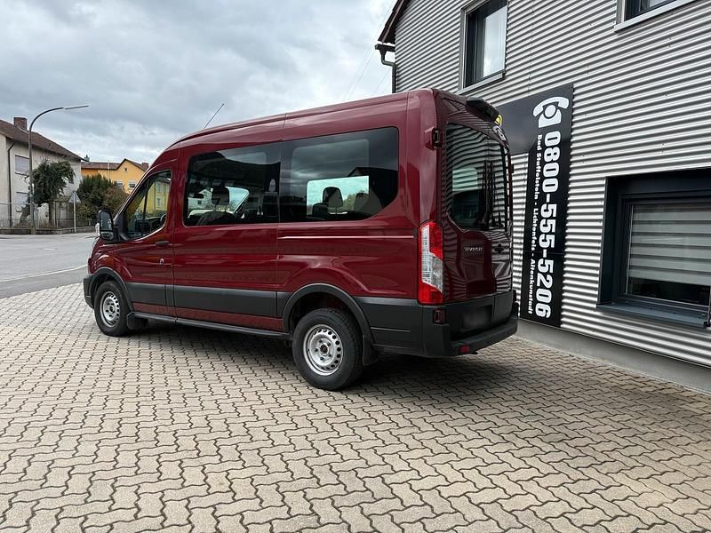 Gebraucht Ford Transit 130 PS (95 kW) 2021 Rot Van / Kleinbus