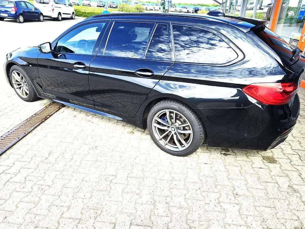 Gebraucht BMW 530 Performance 265 PS (194 kW) 2017 Schwarz Kombi