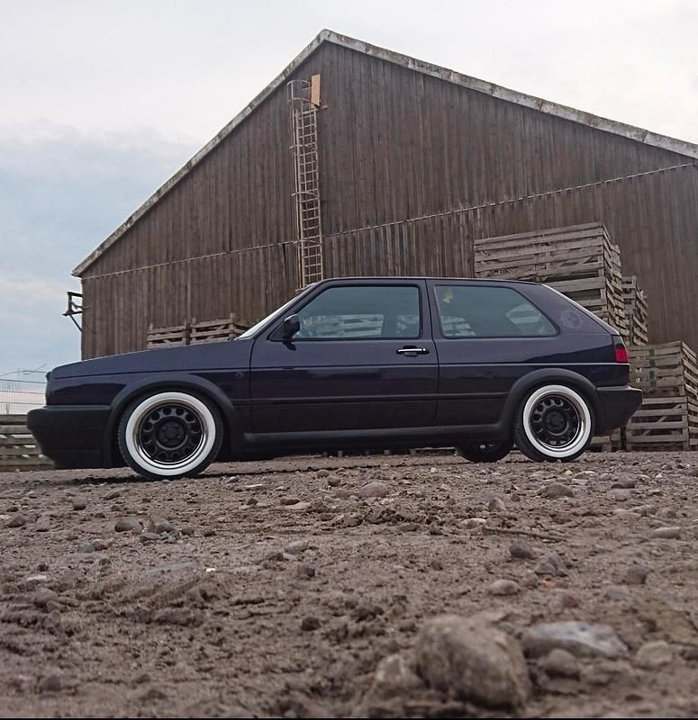 Gebraucht VW Golf II 90 PS (66 kW) 1991 Violet Kleinwagen