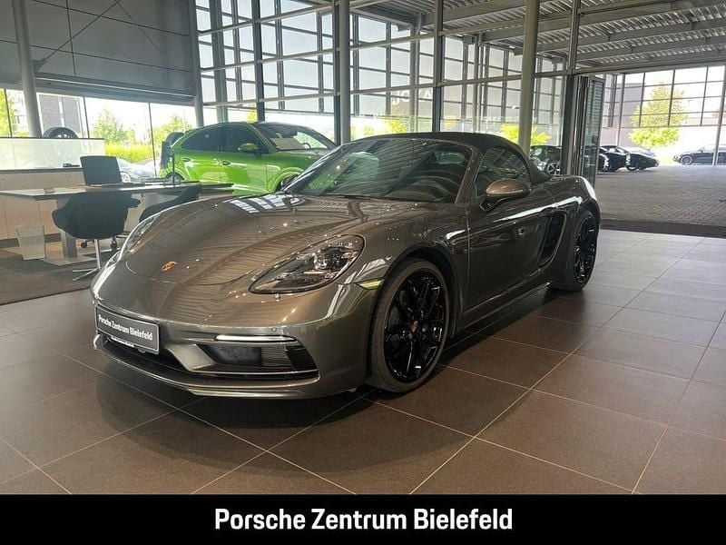 Grau Gebraucht 2024 Porsche 718 Boxster Edition Cabrio | 79.800 € (Superpreis) - Bild 1/4