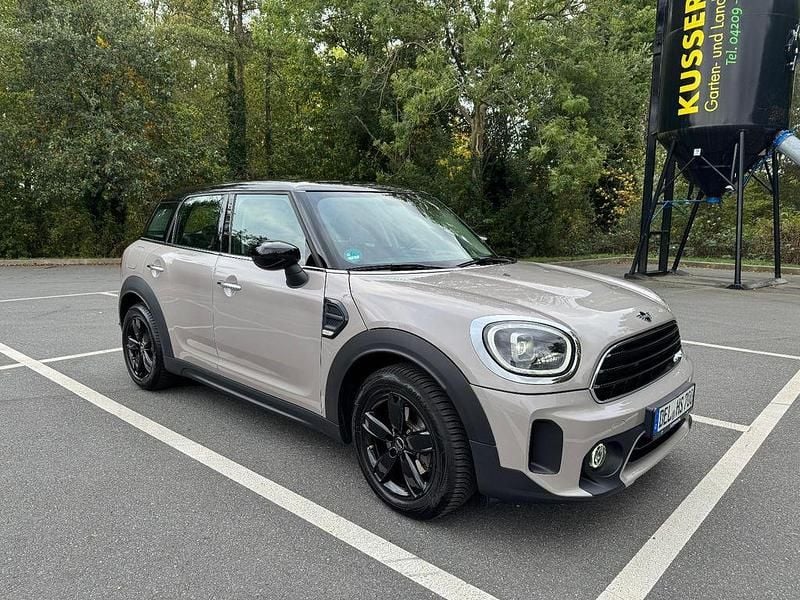 Beige Gebraucht 2022 Mini Cooper Countryman Classic SUV | 27.500 € (Fairer Preis) - Bild 1/4