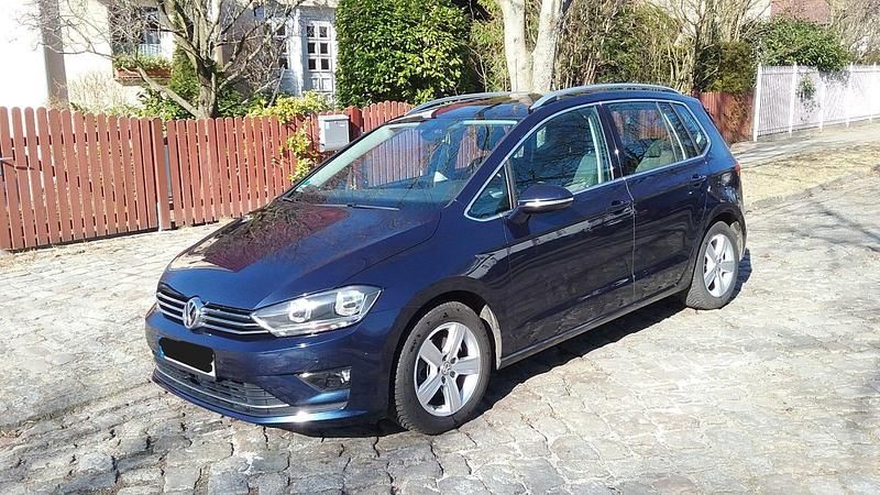 Gebraucht VW Golf VII Highline 150 PS (110 kW) 2015 Blau Kombi