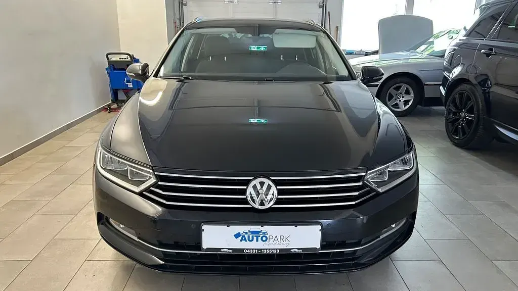 Gebraucht VW Passat Comfortline 190 PS (139 kW) 2015 Schwarz Kombi