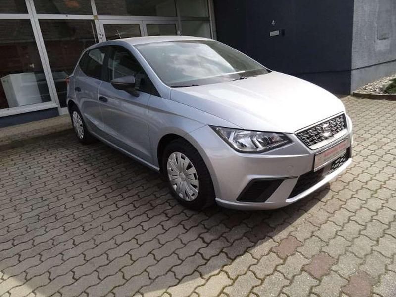 Gebraucht Seat Ibiza 80 PS (58 kW) 2019 Urban silber Limousine