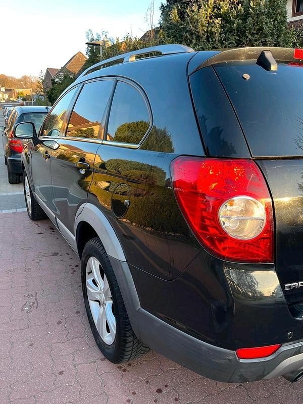Gebraucht Chevrolet Captiva 170 PS (125 kW) 2012 Schwarz SUV
