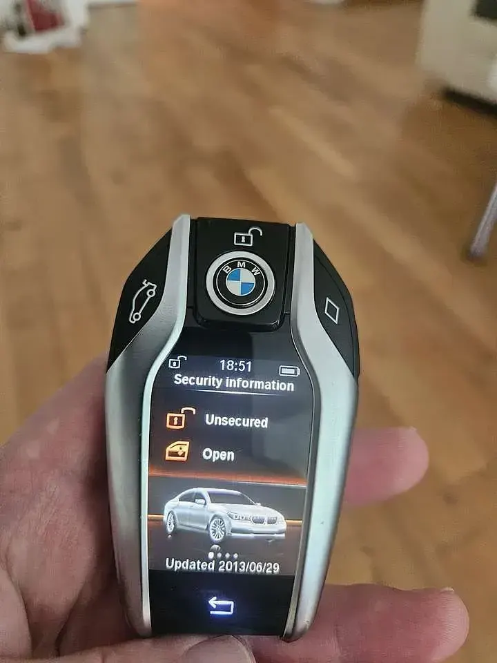 Gebraucht BMW 530 Sport Line 252 PS (185 kW) 2016 Weiß Limousine