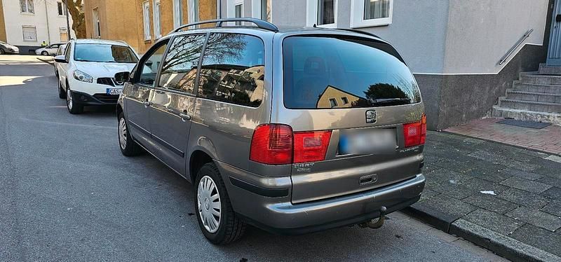 Gebraucht Seat Alhambra 116 PS (85 kW) 2004 Grau Van / Kleinbus
