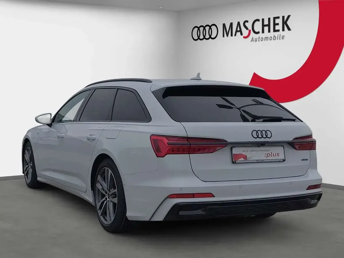 Gebraucht Audi A6 S-Line 299 PS (219 kW) 2025 Gletscherweiss metallic Kombi