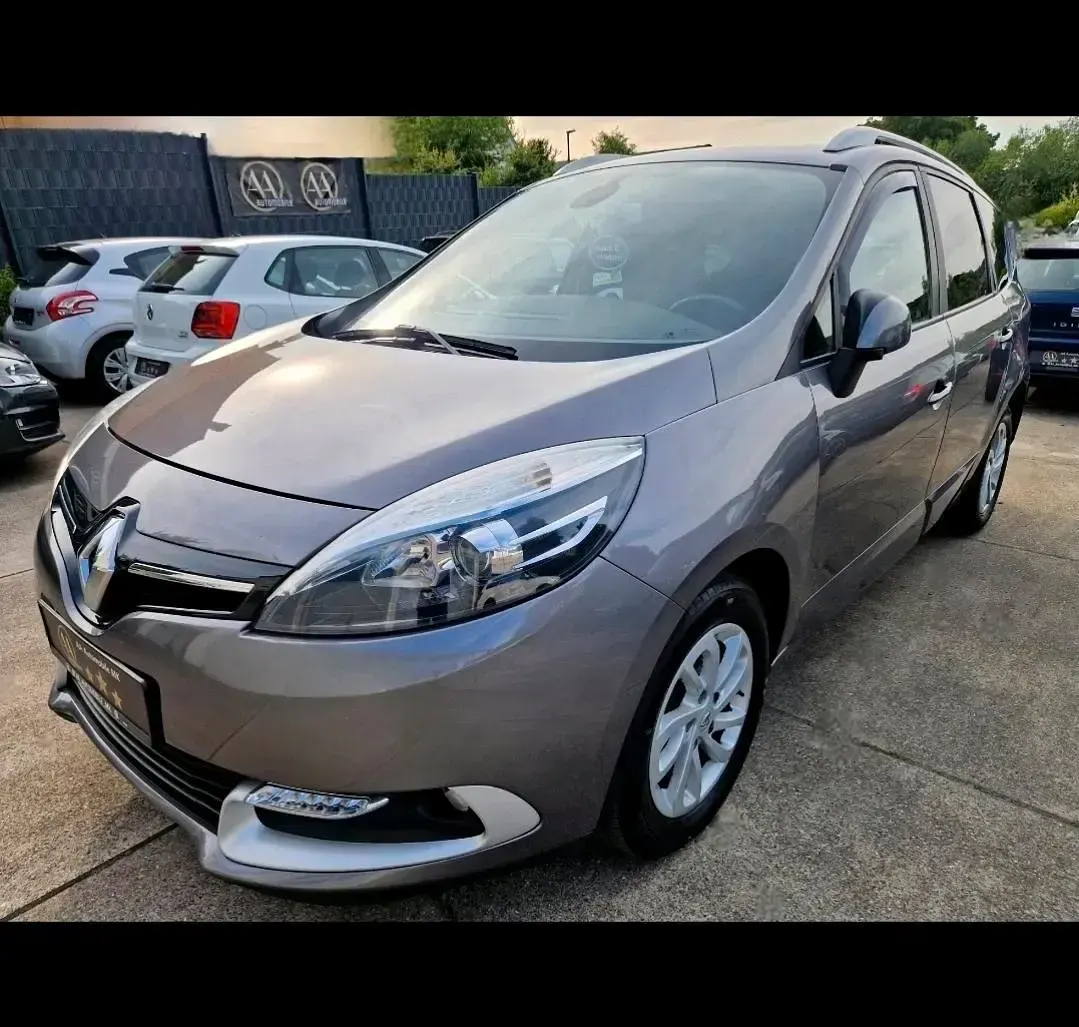 Gebraucht Renault Grand Scénic III 110 PS (80 kW) 2014 Grau Van / Kleinbus