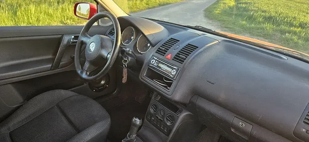 Gebraucht VW Polo 50 PS (36 kW) 2000 Rot Limousine