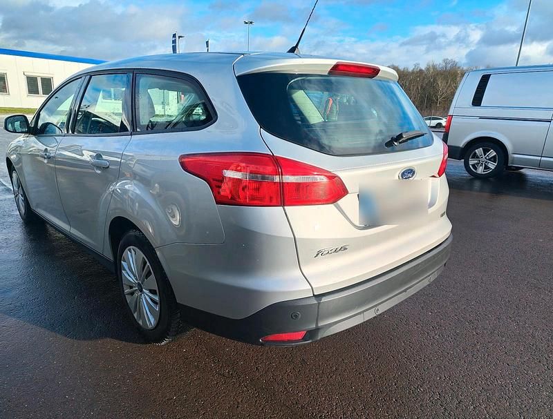 Gebraucht Ford Focus 101 PS (74 kW) 2017 Kombi