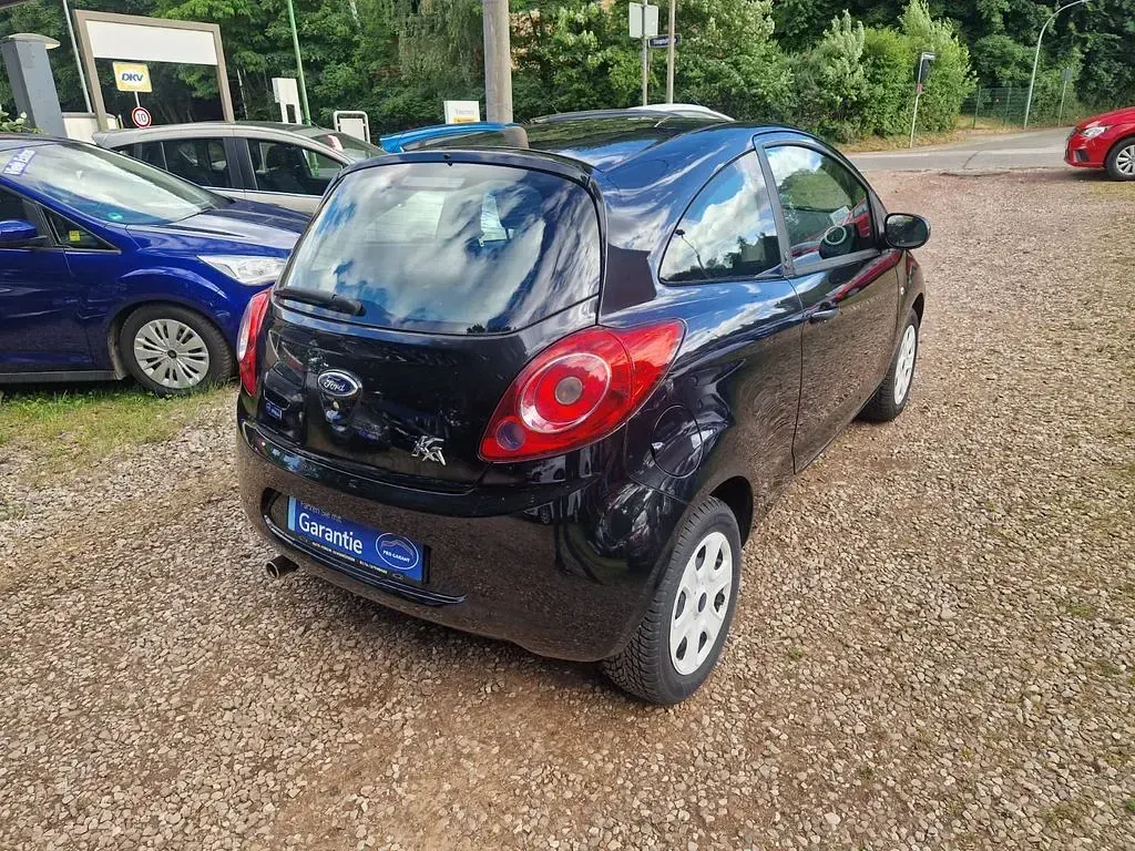 Gebraucht Ford Ka 69 PS (50 kW) 2012 Midnightschwarz metallic Kleinwagen
