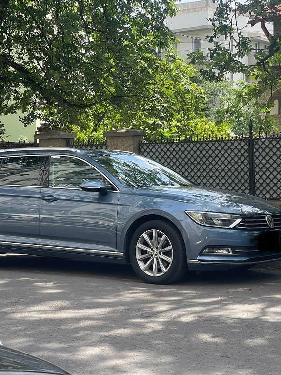 Gebraucht VW Passat Highline 150 PS (110 kW) 2015 Blau Kombi