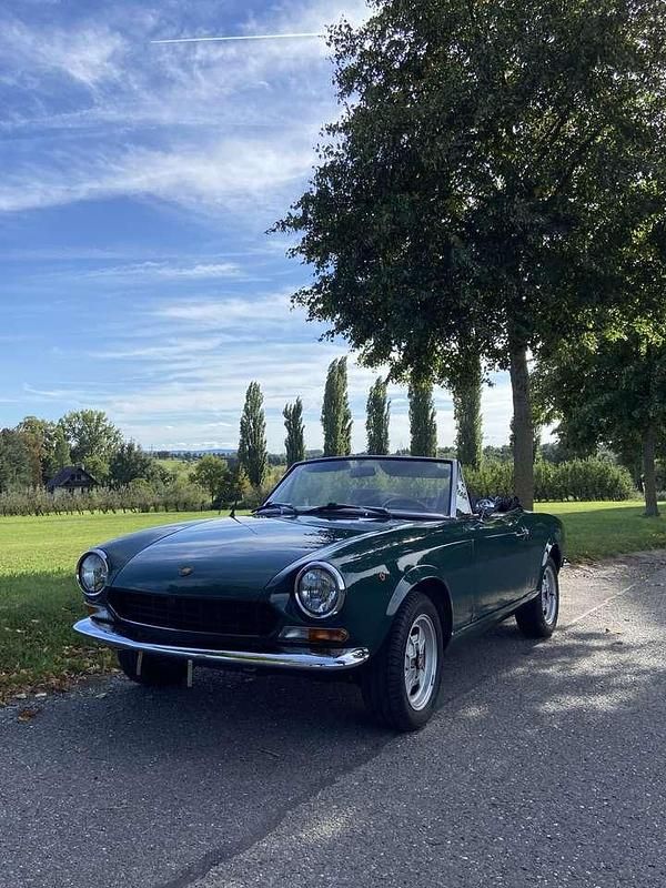 Gebraucht Fiat 124 Spider 90 PS (66 kW) 1968 Grün Cabrio