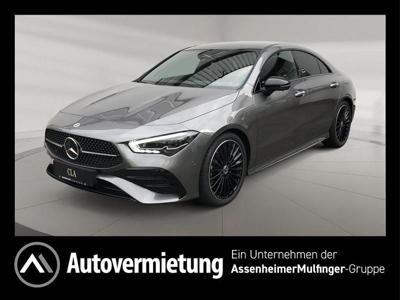 Grau Gebraucht 2024 Mercedes CLA220 Night Limousine | 43.979 € (Teuer) - Bild 1/4