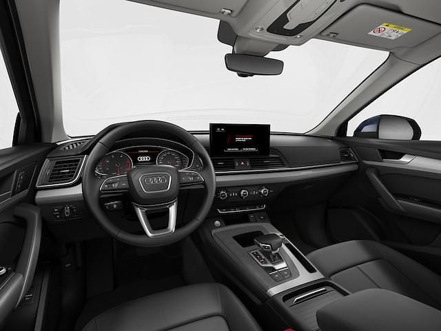 Używany Audi Q5 Basis 204 KM (150 kW) 2024 Niebieski SUV