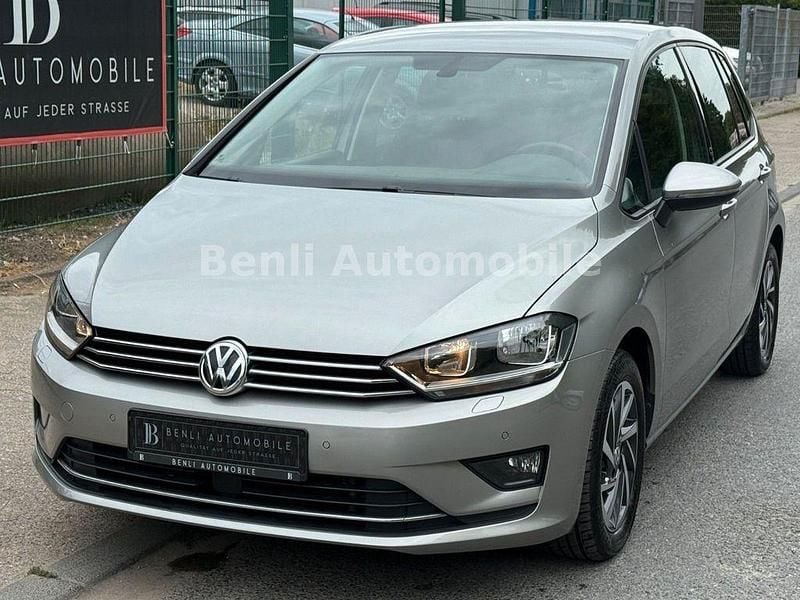 Silber Gebraucht 2017 VW Golf Sportsvan Sound Van / Kleinbus | 12.890 € (Fairer Preis) - Bild 1/4