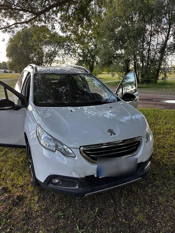 Gebraucht Peugeot 2008 110 PS (80 kW) 2016 Weiß SUV