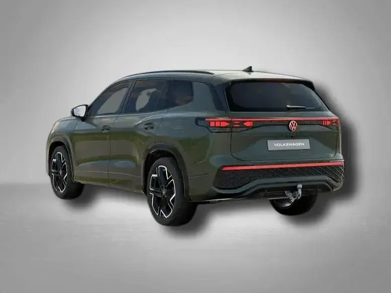 Gebraucht VW Tayron R-line 265 PS (194 kW) 2025 Cipressinogrün metallic SUV