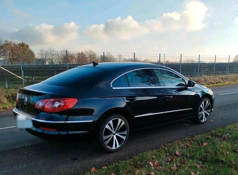 Gebraucht VW Passat 170 PS (125 kW) 2011 Schwarz Coupé