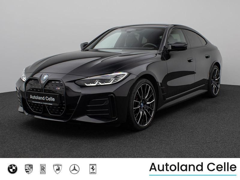 Saphirschwarz metallic475schwarz Gebraucht 2022 BMW i4 Sport Line Limousine | 47.499 € (Fairer Preis) - Bild 1/4