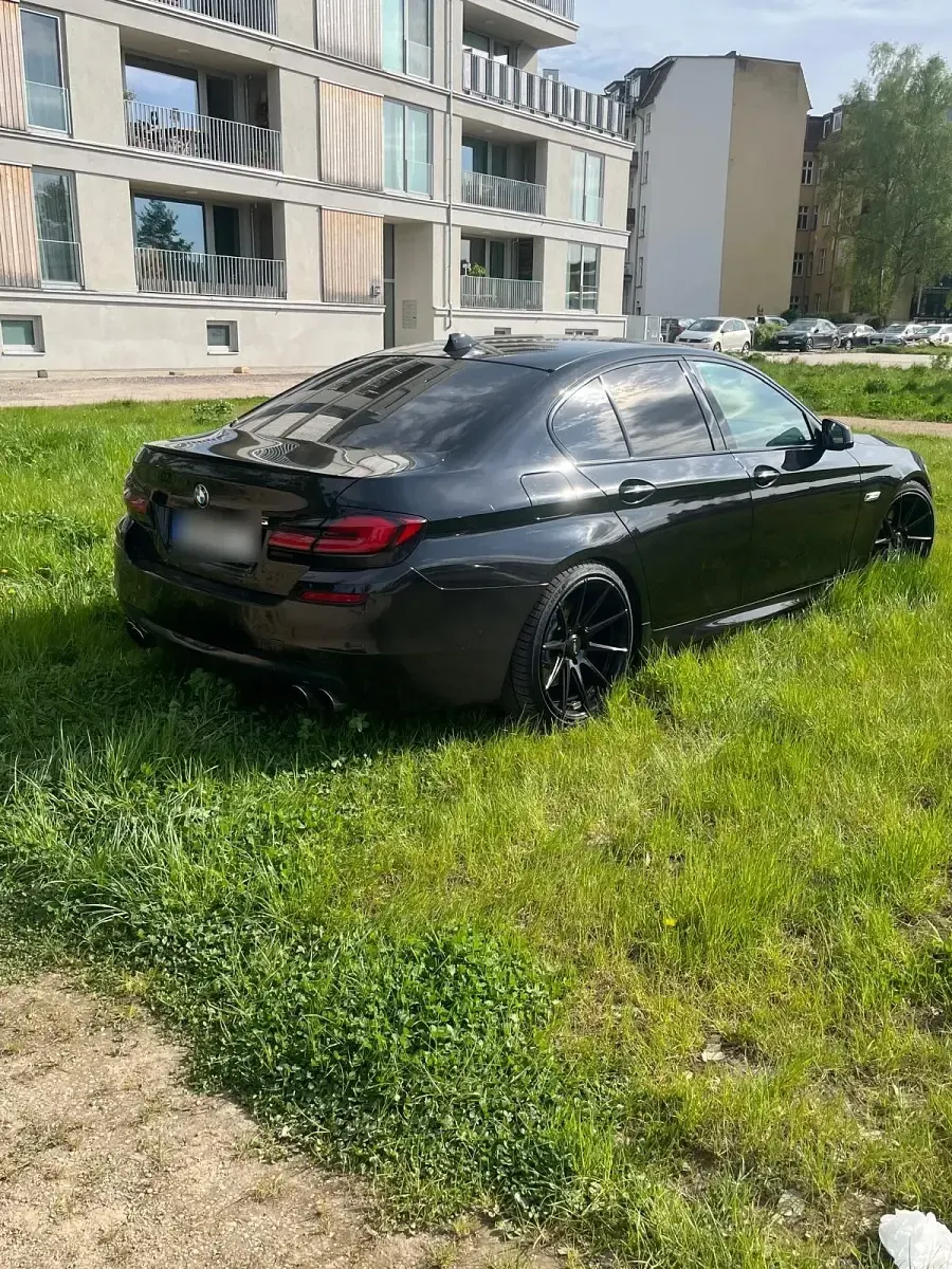 Brugt BMW 550 408 HK (300 kW) 2010 Sort Sedan