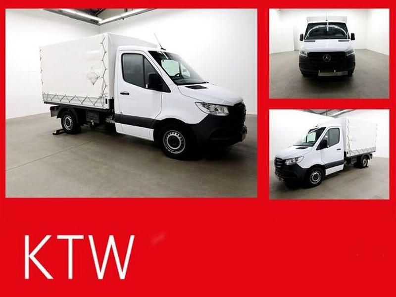 Arktikweiss Gebraucht 2022 Mercedes Sprinter Van | 31.865 € (Guter Preis) - Bild 1/4