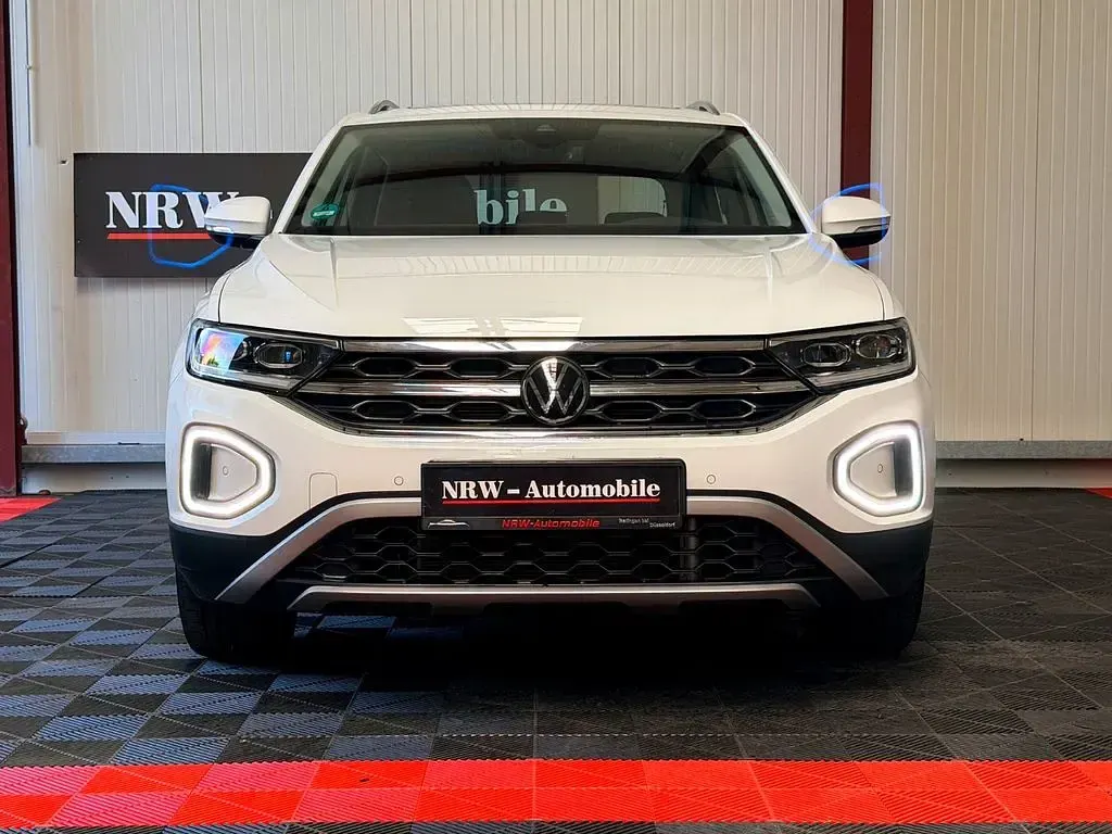 Gebraucht VW T-Roc Style 150 PS (110 kW) 2023 Weiß SUV