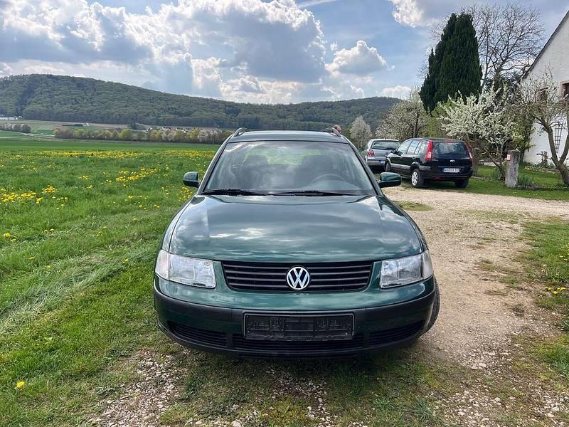 Używany VW Passat 116 KM (85 kW) 1999 Zielony Kombi