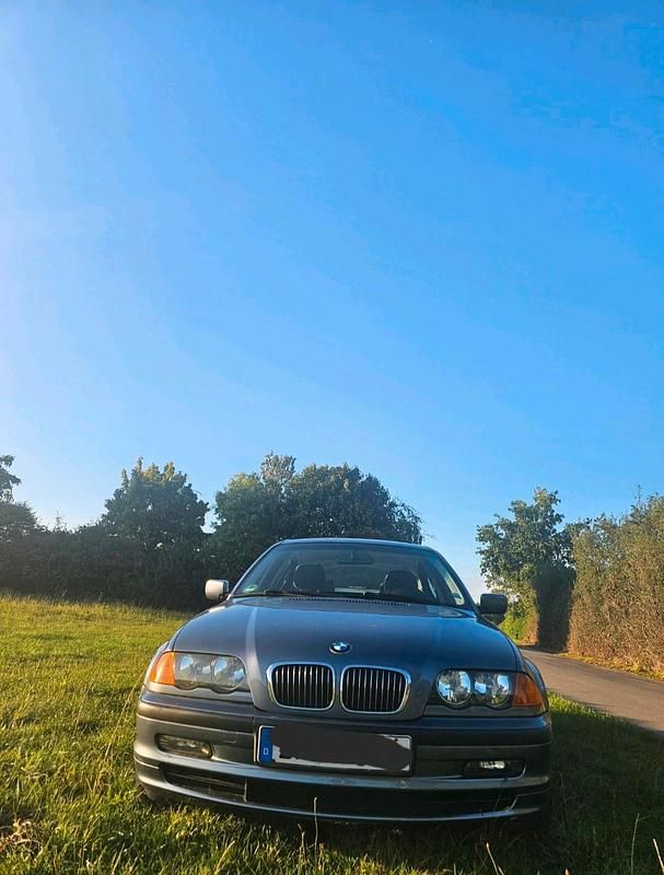 Gebraucht BMW 328 193 PS (141 kW) 1998 Blau Limousine