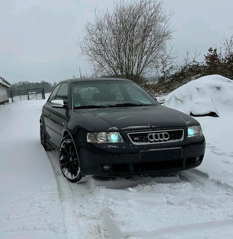 Gebraucht Audi S3 209 PS (153 kW) 2001 Schwarz Kleinwagen