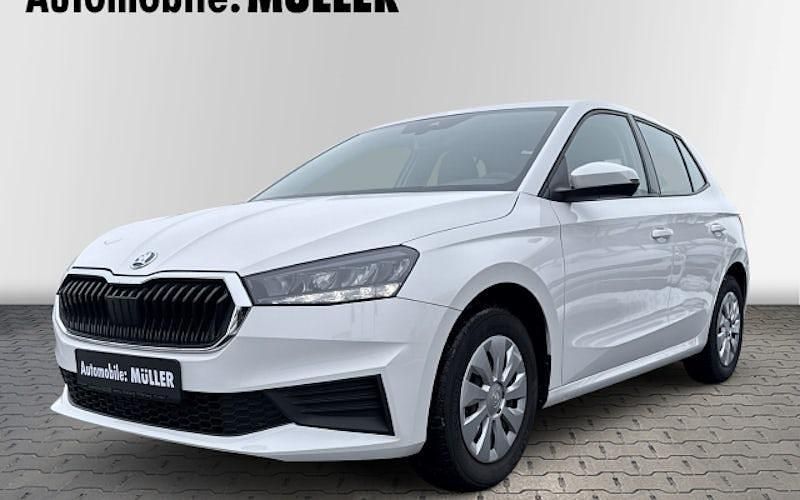 Gebraucht Skoda Fabia Active 65 PS (47 kW) 2022 Weiß Kleinwagen