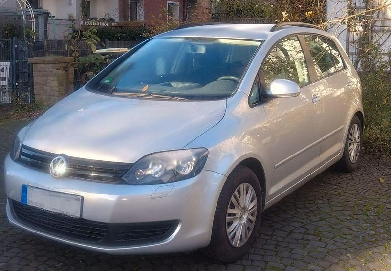 Grau Gebraucht 2009 VW Golf Plus Van / Kleinbus | 5.950 € (Guter Preis) - Bild 1/4