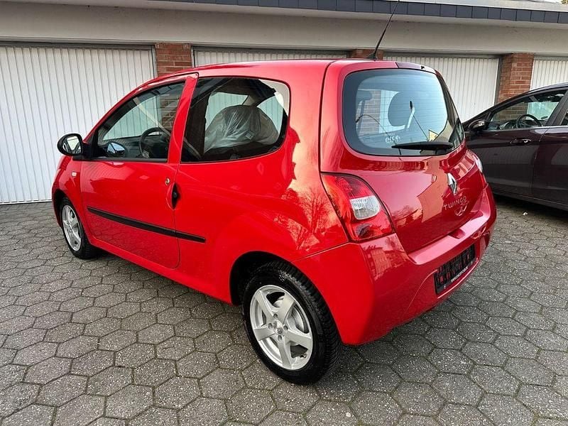 Gebraucht Renault Twingo 58 PS (42 kW) 2009 Rot Kleinwagen