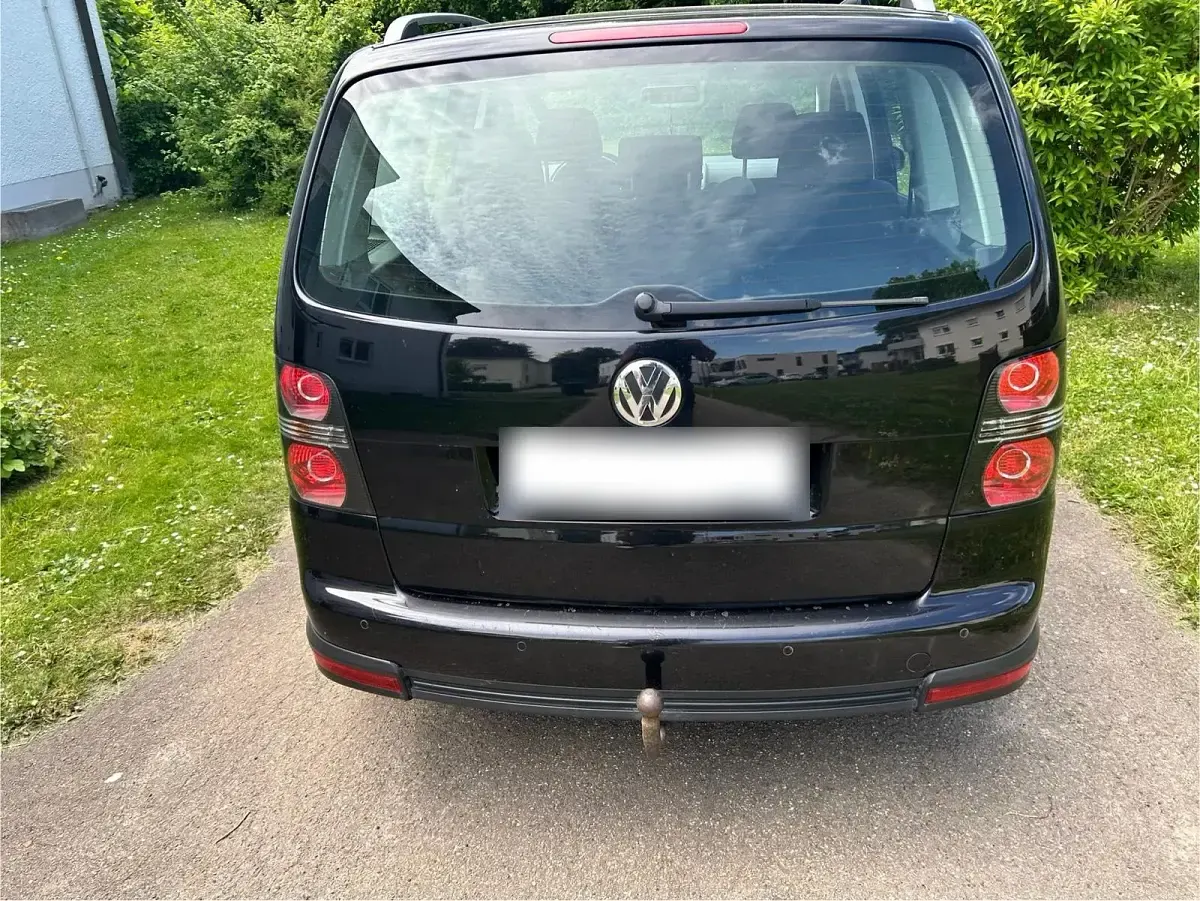Gebraucht VW Touran Cross 140 PS (102 kW) 2008 Schwarz Van / Kleinbus