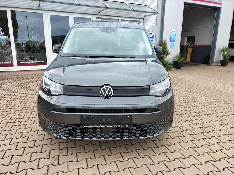Grau Gebraucht 2021 VW Caddy Basis Van / Kleinbus | 22.690 € (Etwas zu teuer) - Bild 1/4
