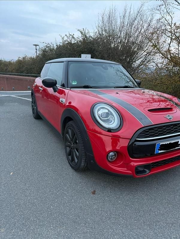 Gebraucht Mini Cooper S Chili 192 PS (141 kW) 2021 Rot Kleinwagen