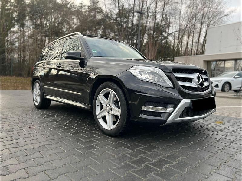 Gebraucht Mercedes GLK250 AMG 204 PS (150 kW) 2014 Schwarz SUV