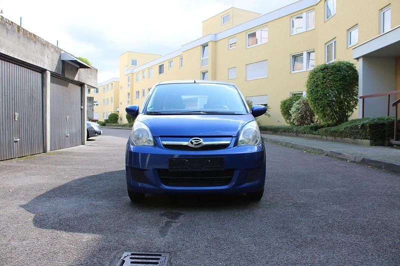 Blau Gebraucht 2007 Daihatsu Cuore Kleinwagen | 1.950 € - Bild 1/4