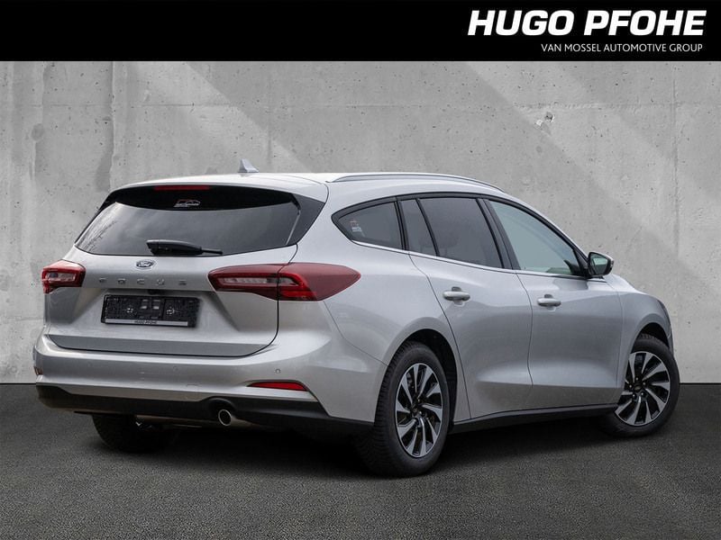 Gebraucht Ford Focus Titanium 155 PS (114 kW) 2024 Moondust silver Kombi