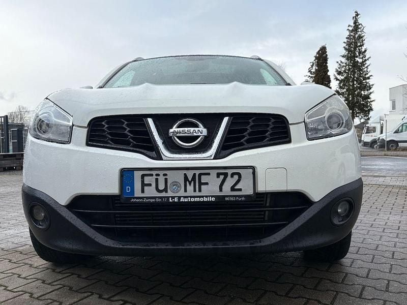 Gebraucht Nissan Qashqai +2 Tekna 150 PS (110 kW) 2010 Weiß SUV