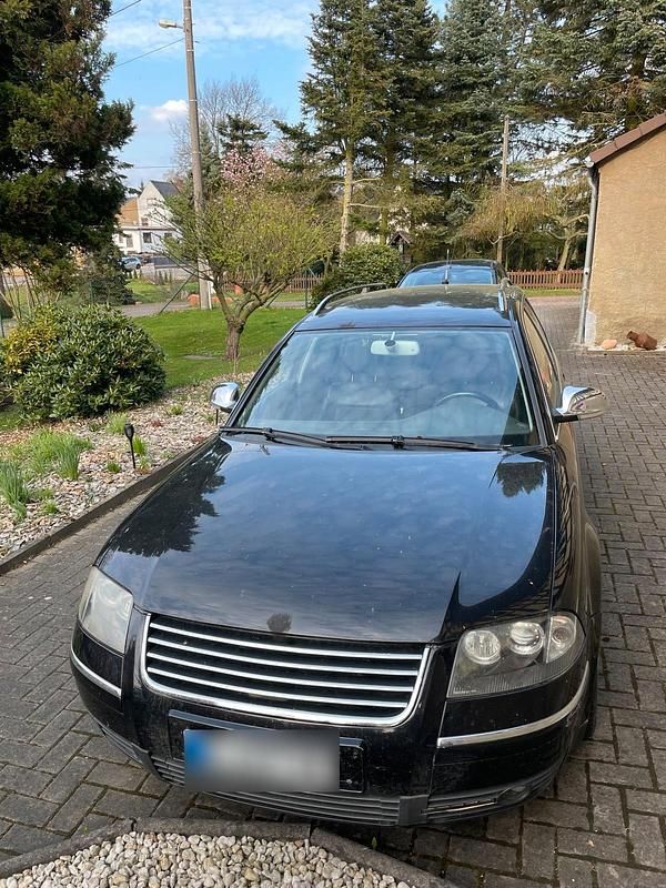 Usata VW Passat 131 CV (96 kW) 2003 Nero Station wagon
