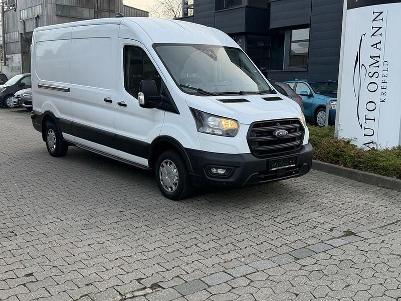Weiß Gebraucht 2023 Ford Transit Trend Limousine | 24.950 € (Guter Preis) - Bild 1/4