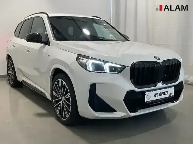Gebraucht BMW X1 M Sport 211 PS (155 kW) 2024 Weiß SUV