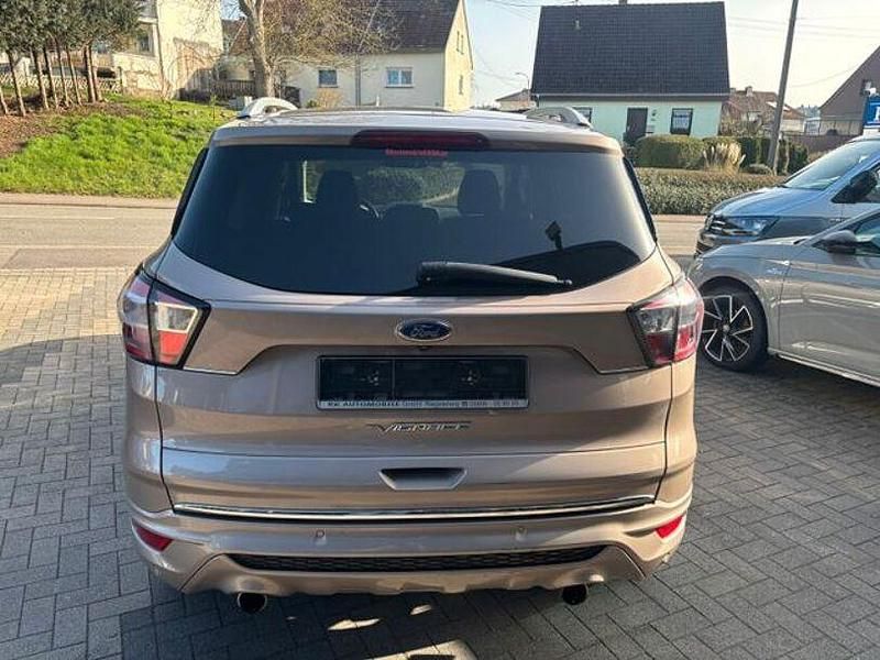 Gebraucht Ford Kuga Vignale 150 PS (110 kW) 2018 Milano grigio SUV