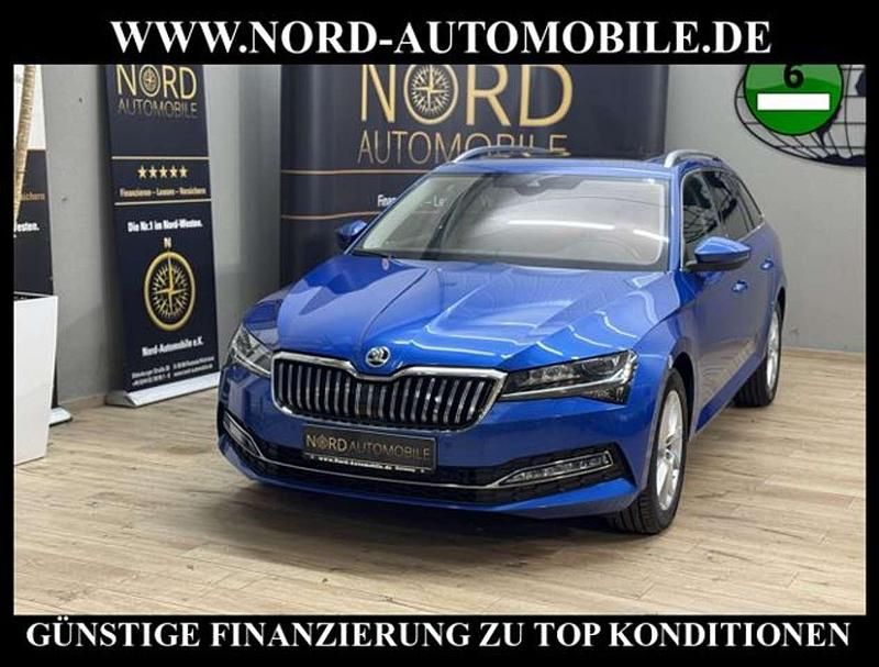 Gebraucht Skoda Superb Style 150 PS (110 kW) 2023 Blau Kombi