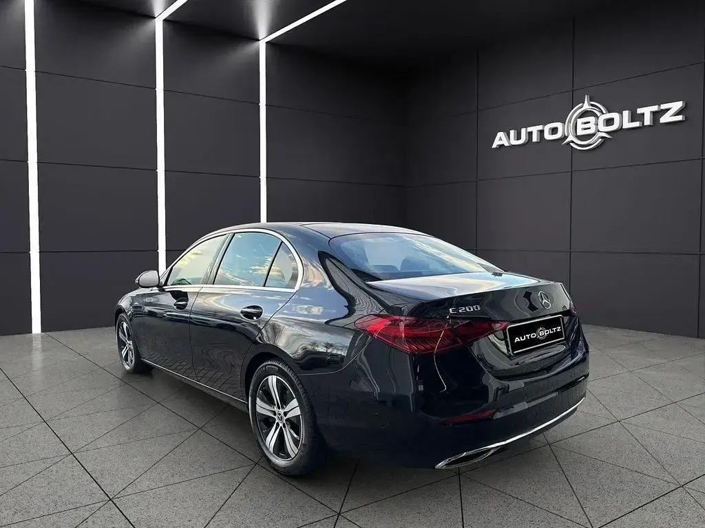 Gebraucht Mercedes C200 Advanced Plus 204 PS (150 kW) 2024 Obsidianschwarz Limousine