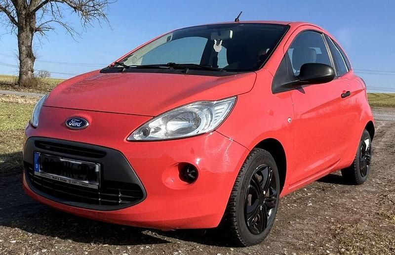 Gebraucht Ford Ka Trend 69 PS (50 kW) 2012 Rot Kleinwagen