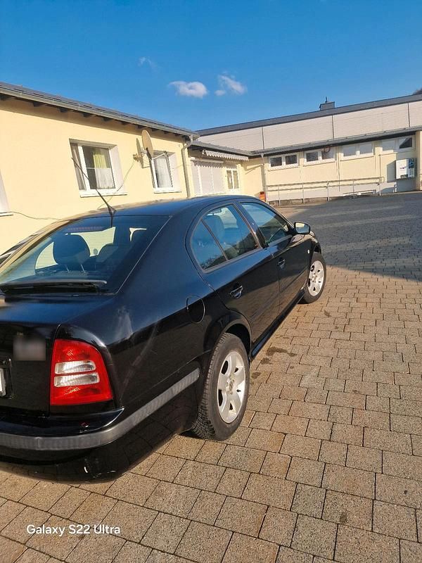 Gebraucht Skoda Octavia 102 PS (75 kW) 2004 Schwarz Limousine